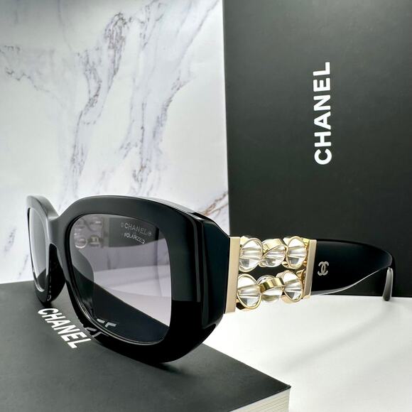 New CHANEL Sunglasses - Picture 1 of 16